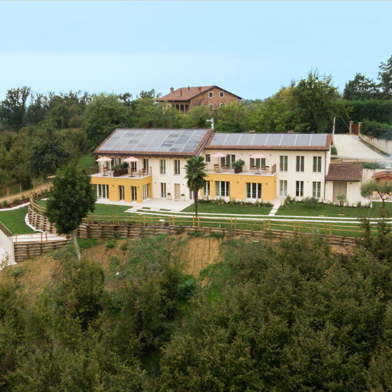 Casa Gallo - Roero - Langhe, Piemonte: Autumn, Building Exterior, Garden, Spring, Summer