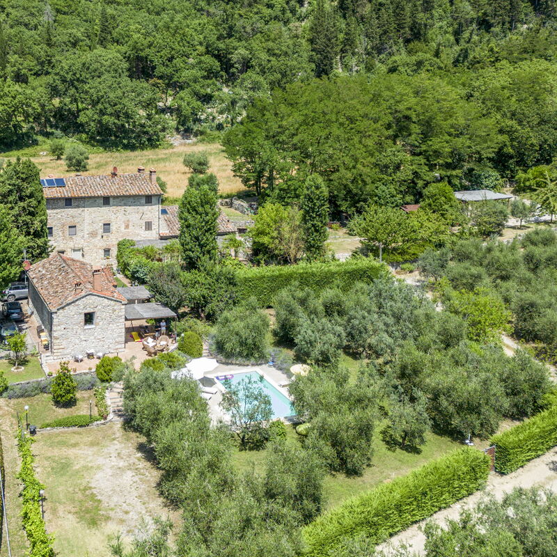 Fienile Di Fabio - Colline Fiorentine Vaiano, Toscana: Autumn, Building Exterior, Spring, Summer