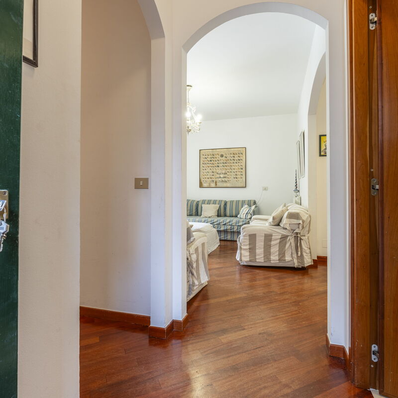 A Un Minuto Dal Mare - Bogliasco, Liguria: Autumn, Living Room, Spring, Summer