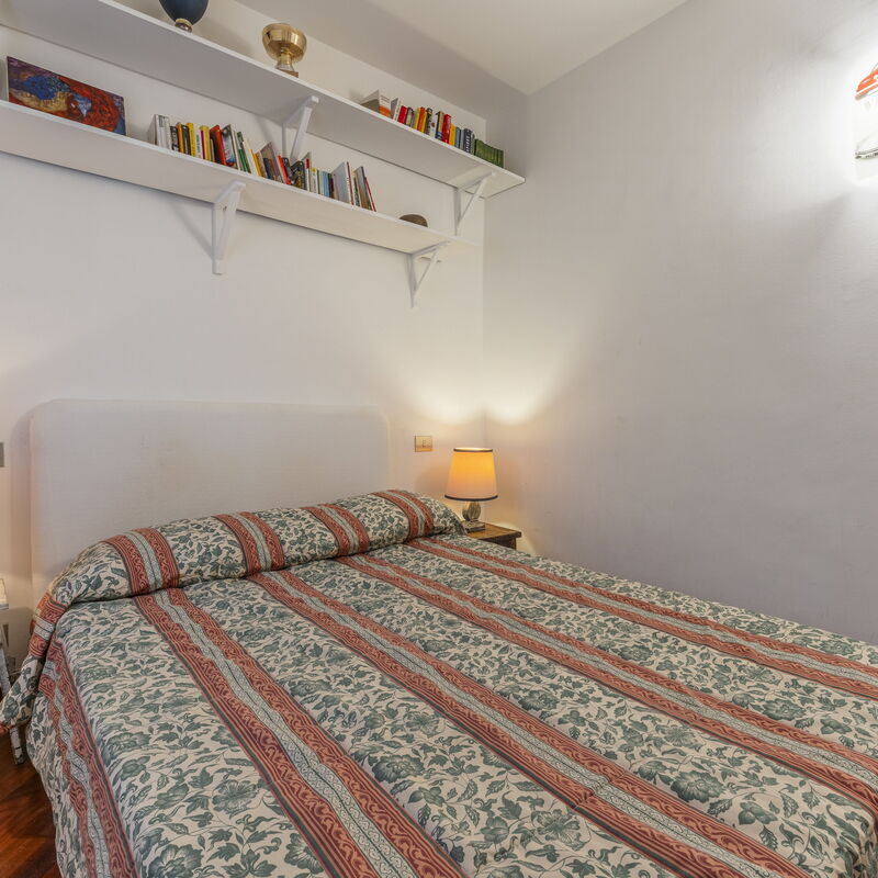 A Un Minuto Dal Mare - Bogliasco, Liguria: Autumn, Bedroom, Spring, Summer