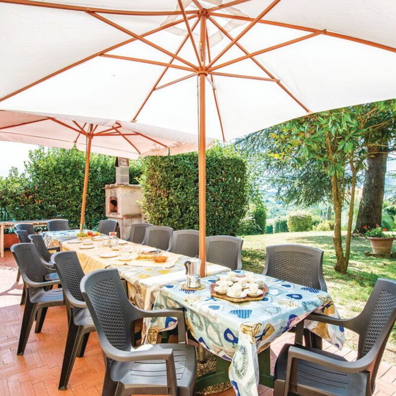 Il Villino: Building Exterior