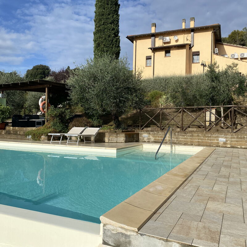 Villa Le Ripe - Gambassi Terme, Toscana: Autumn, Pool, Spring, Summer