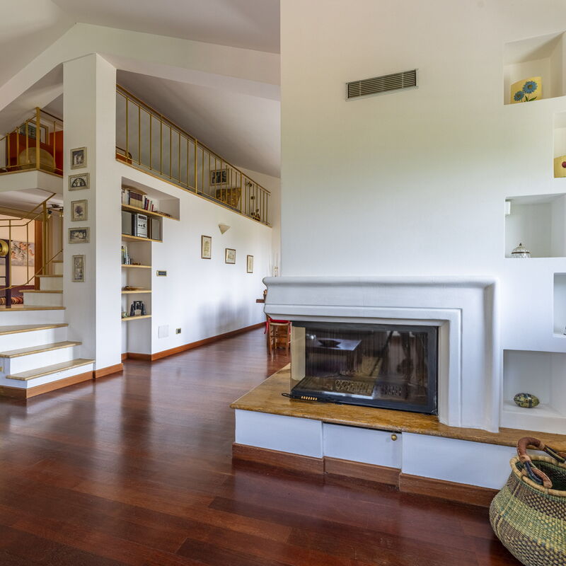 Belvedere, House With Private Pool And Garden, Recco: Autumn, Living Room, Spring, Summer