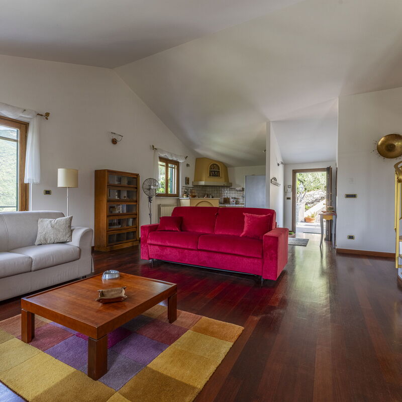 Belvedere, House With Private Pool And Garden, Recco: Autumn, Living Room, Spring, Summer