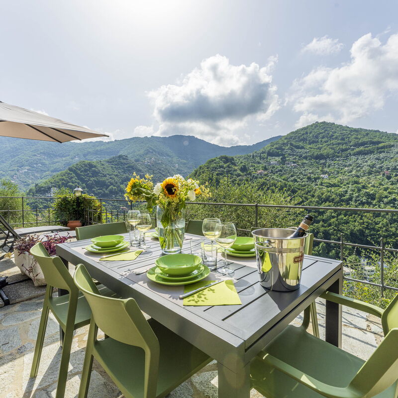 Belvedere, House With Private Pool And Garden, Recco: Autumn, Garden, Spring, Summer