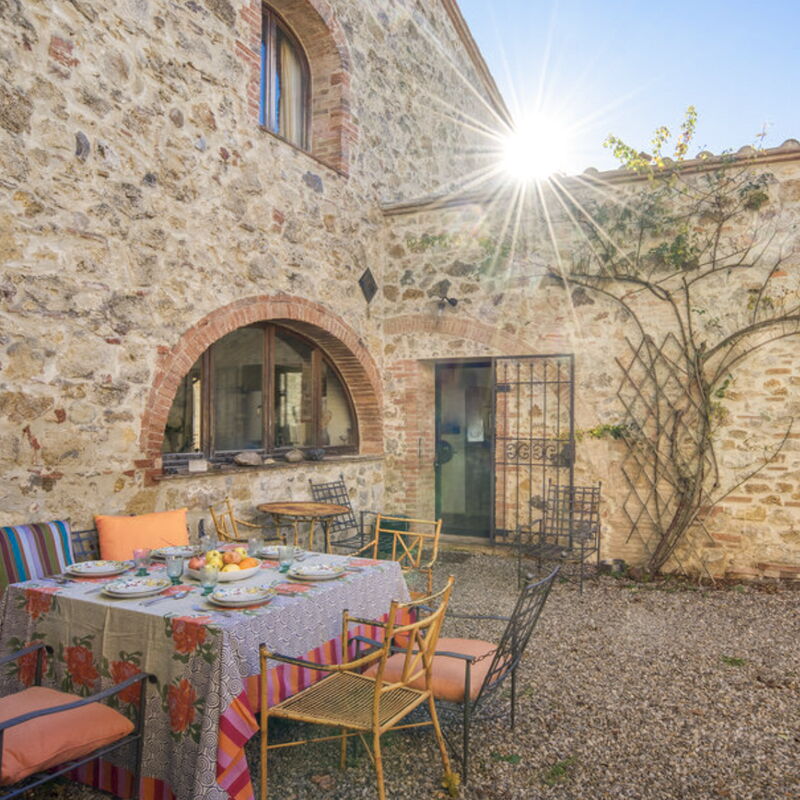 Alice - Podere Ribatti - Casole D'elsa, Toscana: Autumn, Building Exterior, Spring, Summer