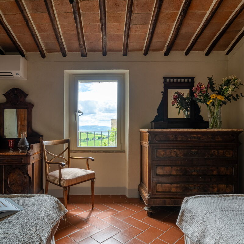 Monticchiello Apartment With Garden, Wifi, Pienza, Siena: Autumn, Bedroom, Building Exterior, Spring, Summer