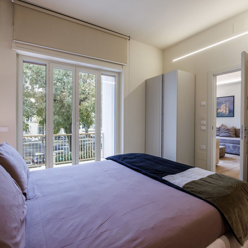 Betty Florence Charming Modern Apartment Near Piazza Della Libertà: Autumn, Bedroom, Spring, Summer