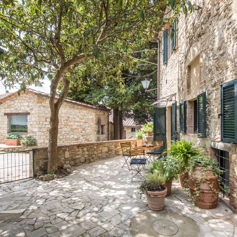 Il Nespolo Charming Apartment Fonterutoli - Siena, Toscana: Amenities, Autumn, Building Exterior, Garden, Spring, Summer