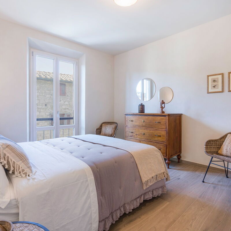 Il Nespolo Charming Apartment Fonterutoli - Siena, Toscana: Autumn, Bedroom, Spring, Summer