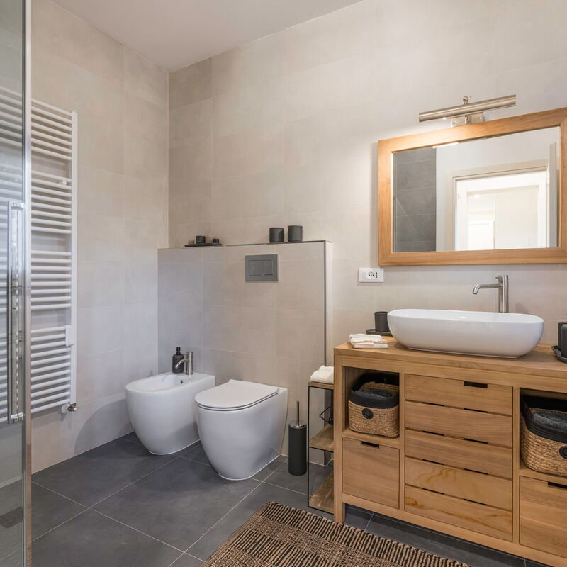 Il Nespolo Charming Apartment Fonterutoli - Siena, Toscana: Autumn, Bathroom, Spring, Summer