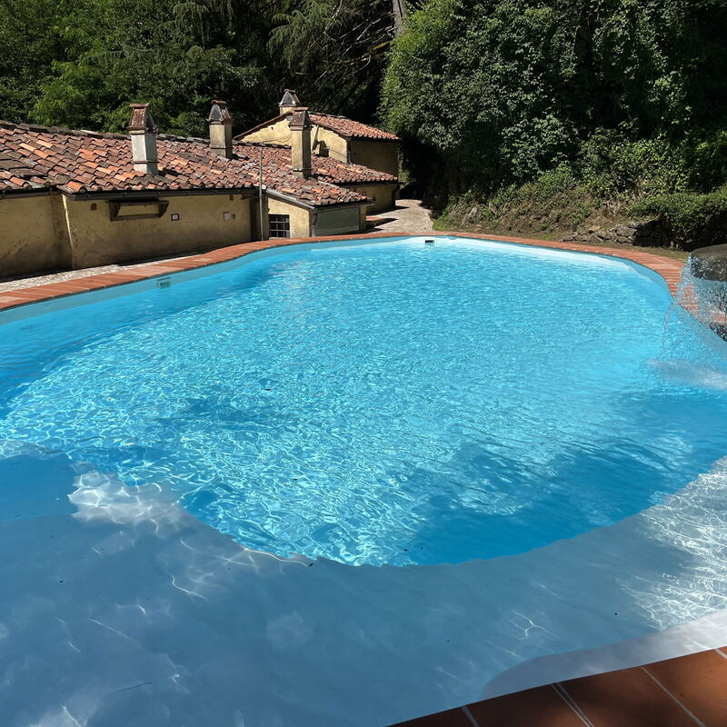 Molin Barletta, Private Pool, Nature - Marliana, Toscana: Autumn, Pool, Spring, Summer