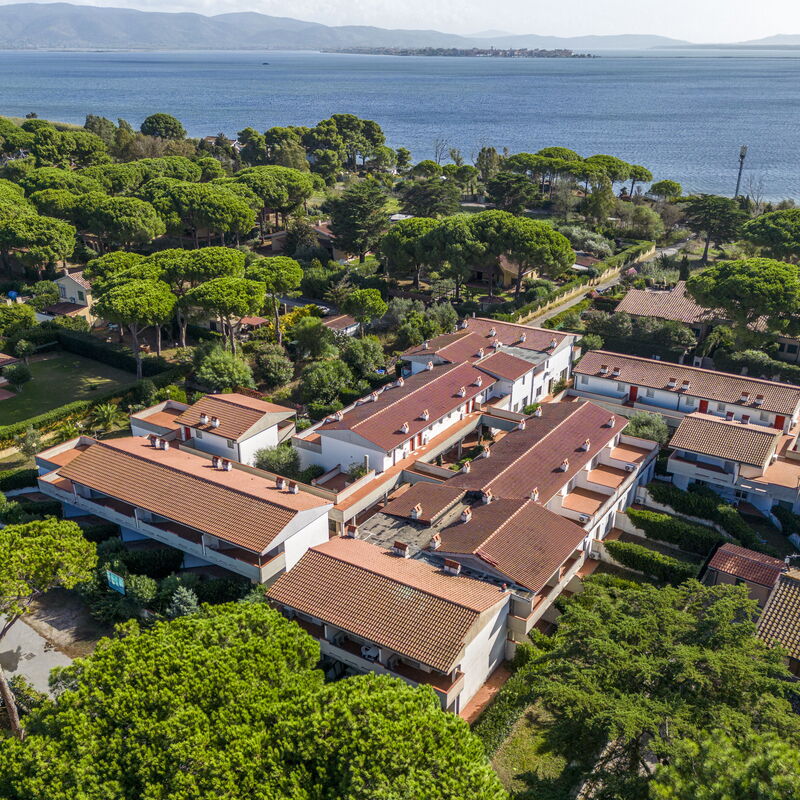 Giannella Beach Residence Apartment - Giannella, Grosseto: Autumn, Building Exterior, Spring, Summer