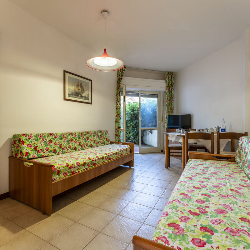 Giannella Beach Residence Apartment - Giannella, Grosseto: Autumn, Kitchen, Living Room, Spring, Summer