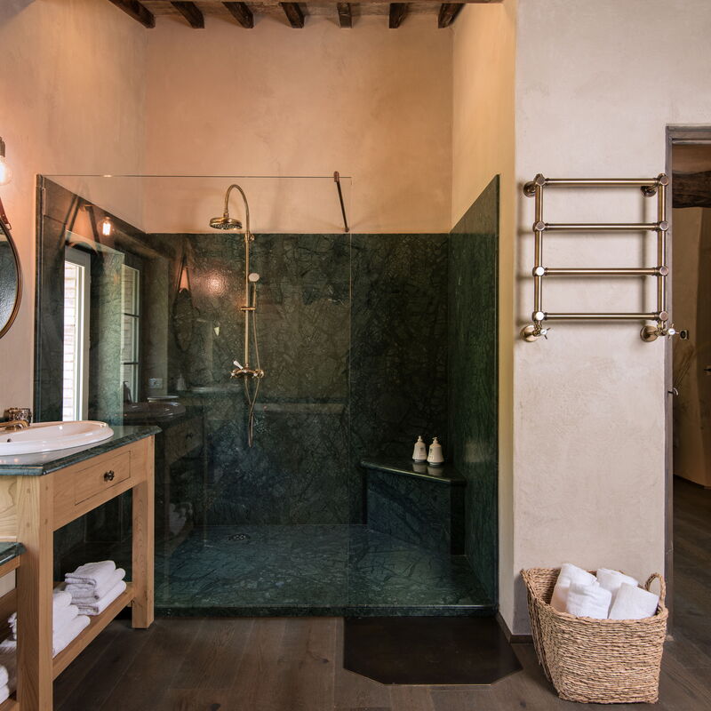 Villa Molinella - Tenuta Di Murlo, Umbria: Autumn, Bathroom, Spring, Summer