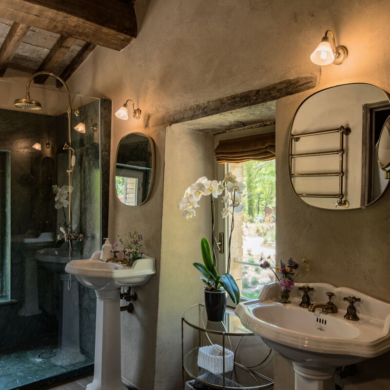 Villa Molinella - Tenuta Di Murlo, Umbria: Autumn, Bathroom, Spring, Summer