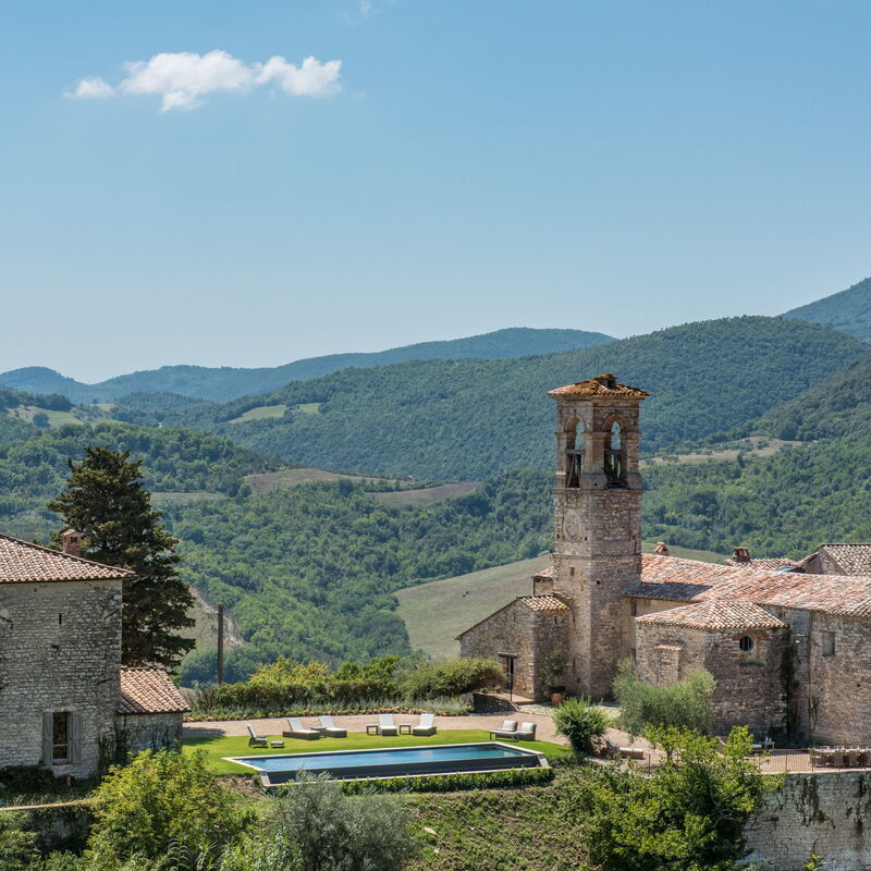 Villa Castiglione Ugolino - Tenuta Di Murlo, Umbria: Autumn, Building Exterior, Spring, Summer