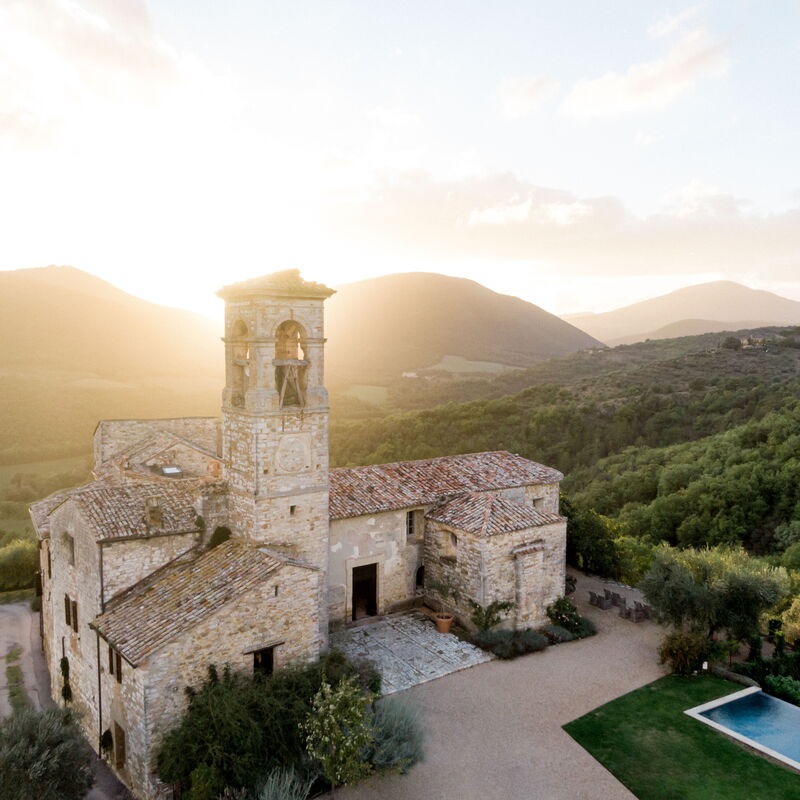 Villa Castiglione Ugolino - Tenuta Di Murlo, Umbria: Autumn, Building Exterior, Spring, Summer