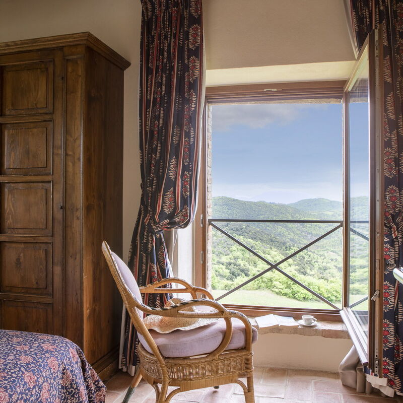 Villa Torre - Tenuta Di Murlo, Umbria: Autumn, Bedroom, Spring, Summer