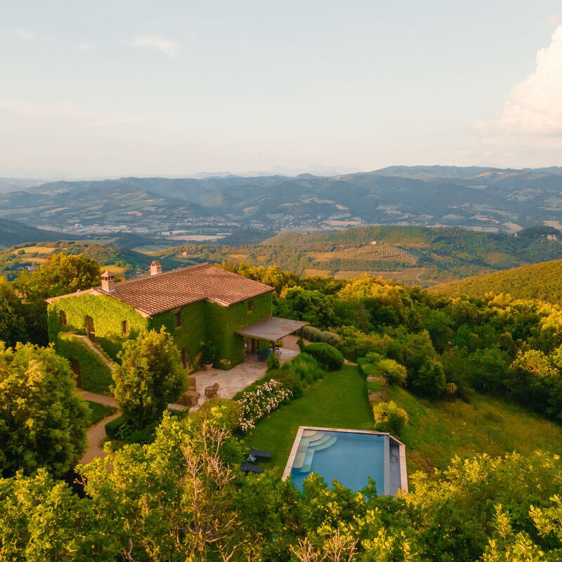 Villa Santa Croce - Tenuta Di Murlo, Umbria: Autumn, Building Exterior, Pool, Spring, Summer