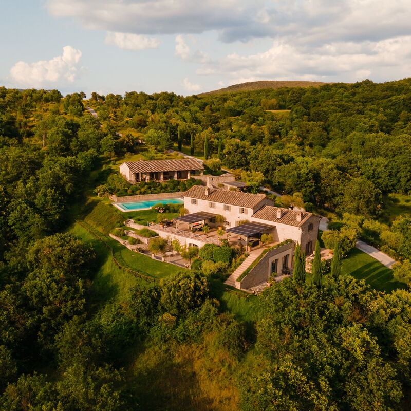 Villa Monticelli - Tenuta Di Murlo, Umbria: Autumn, Building Exterior, Spring, Summer