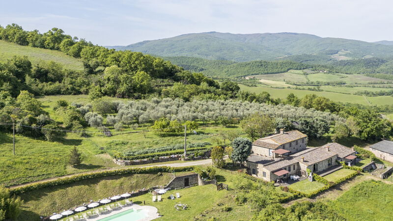 Podere Marcigliana - Radicondoli - Siena, Toscana: Ansichten, Frühling, Herbst, Sommer