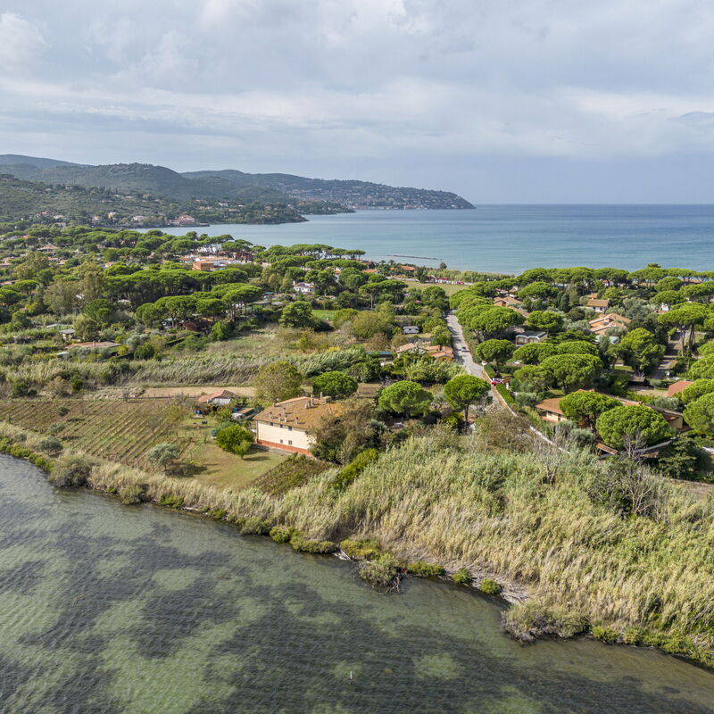 Orbetello Giannella Apartment- Orbetello, Toscana: Autumn, Building Exterior, Spring, Summer
