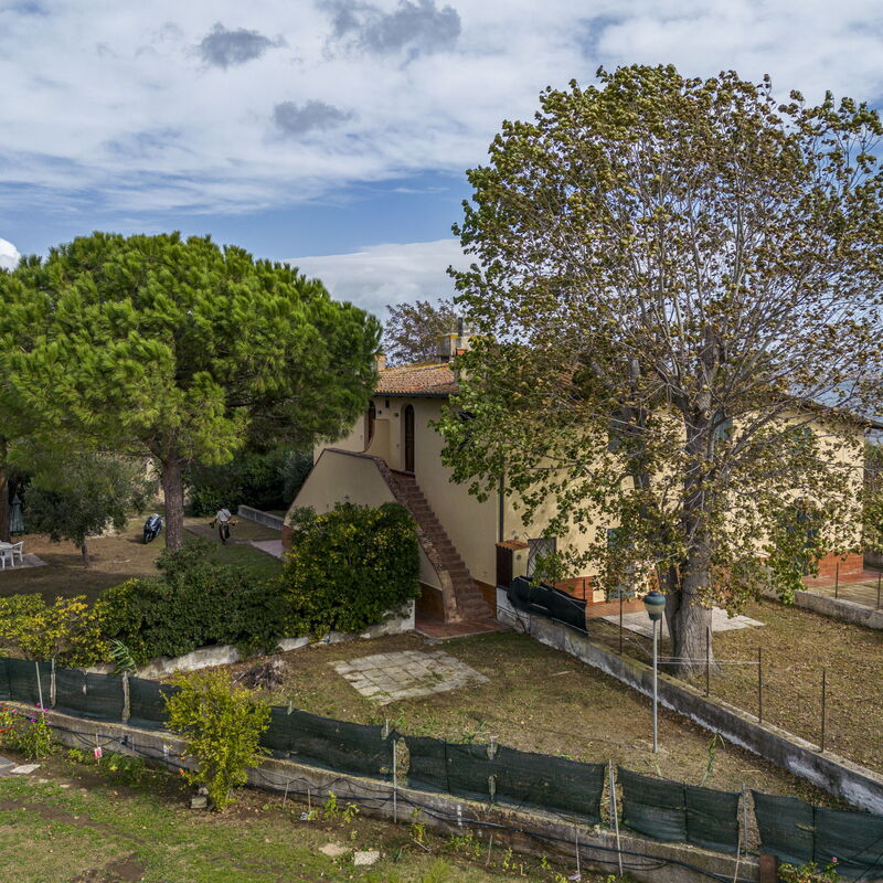 Orbetello Giannella Apartment- Orbetello, Toscana: Autumn, Building Exterior, Spring, Summer