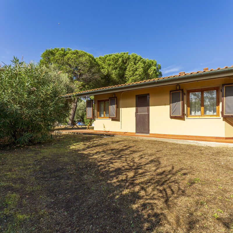 Argentario Giannella Apartment- Orbetello, Toscana: Autumn, Building Exterior, Spring, Summer