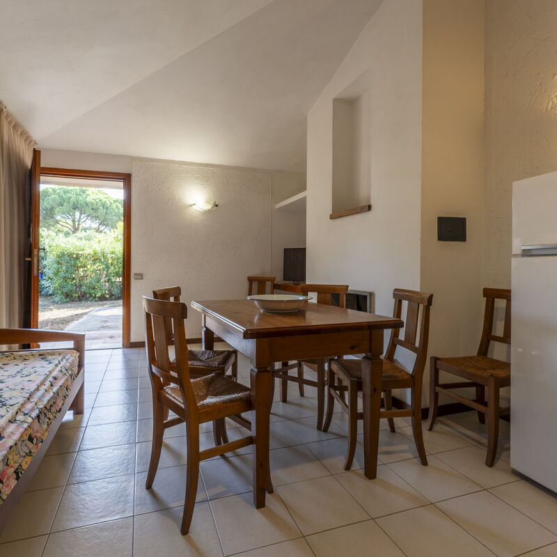 Giannella Apartment - Orbetello, Toscana: Autumn, Kitchen, Living Room, Spring, Summer