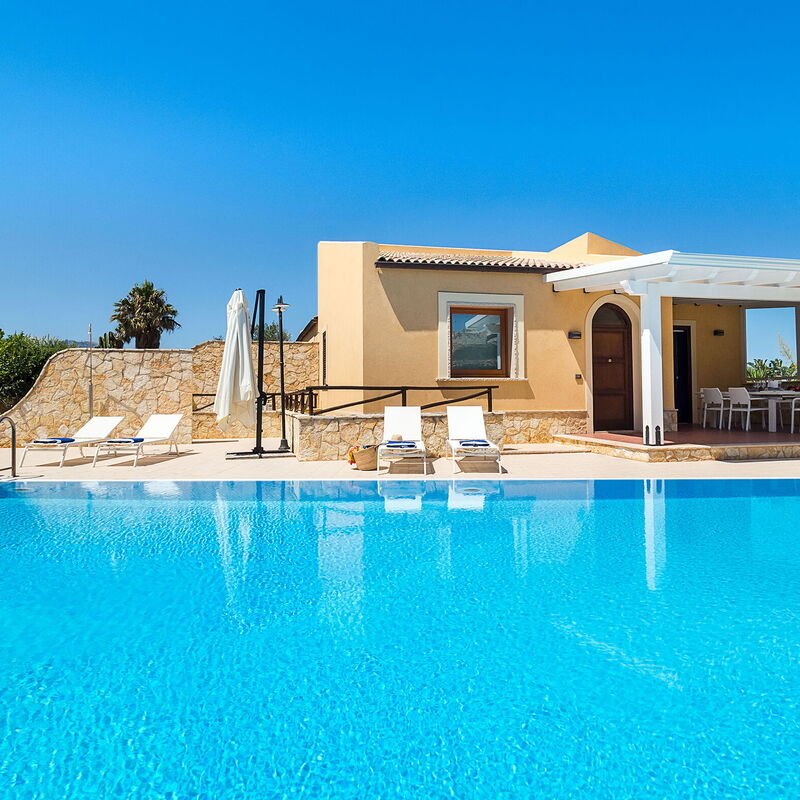 Villa Cornino - Custonaci, Sicilia: Außen, Frühling, Herbst, Schwimmbad, Sommer