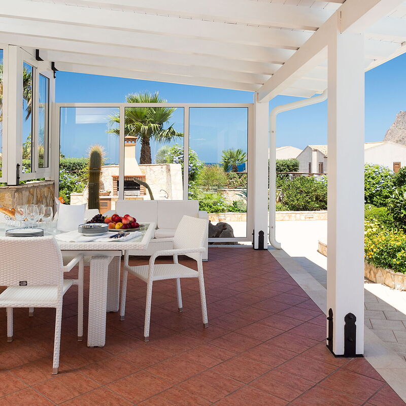 Villa Cornino - Custonaci, Sicilia: Außen, Balkon / Terrasse / Patio, Frühling, Herbst, Sommer