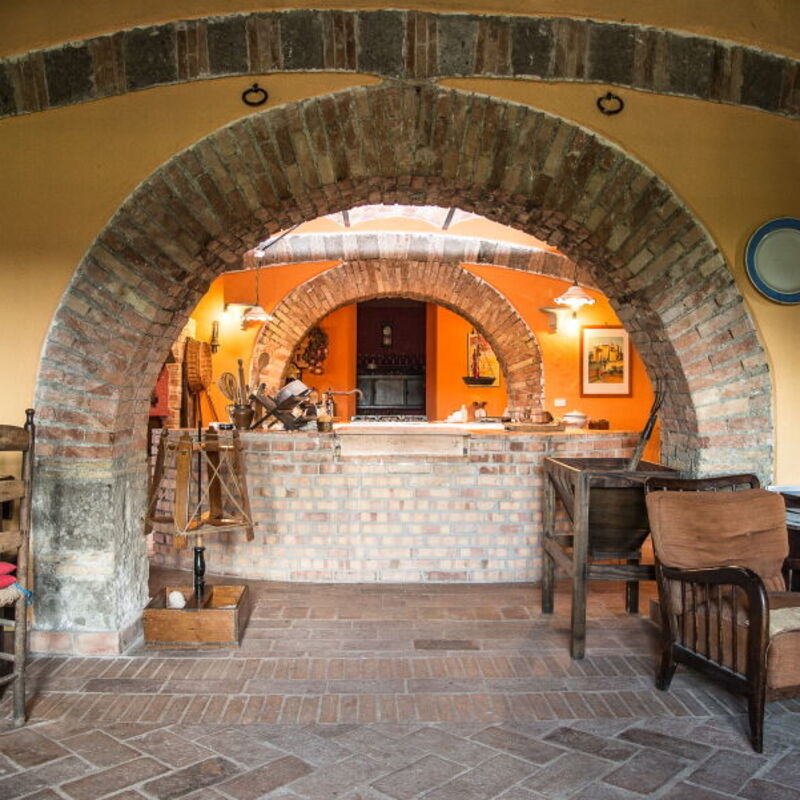 Country House Style - Montefiascone, Lazio: Autumn, Living Room, Spring, Summer