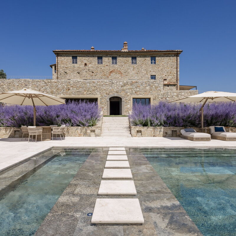 Podere Tesoro - Radicondoli, Toscana: Autumn, Building Exterior, Pool, Spring, Summer