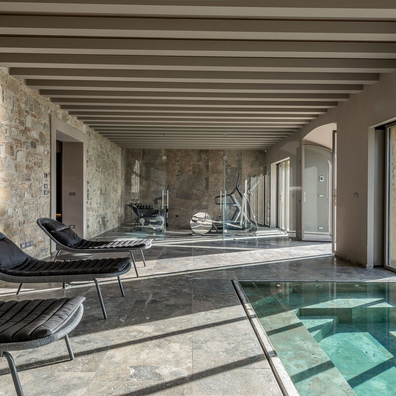 Podere Tesoro - Radicondoli, Toscana: Autumn, Building Exterior, Pool, Spring, Summer