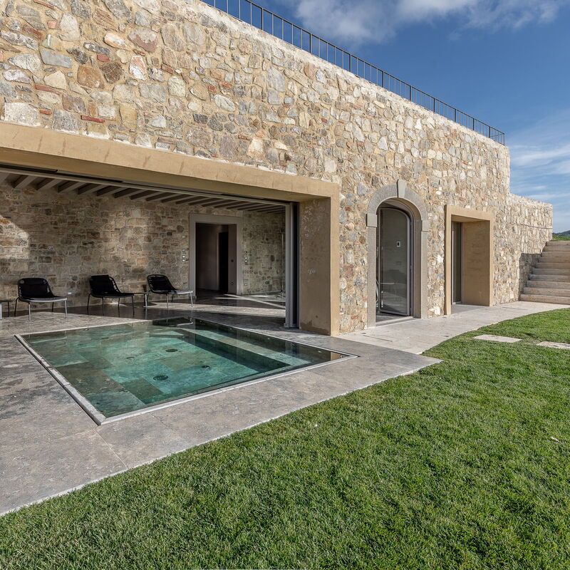 Podere Tesoro - Radicondoli, Toscana: Autumn, Building Exterior, Pool, Spring, Summer