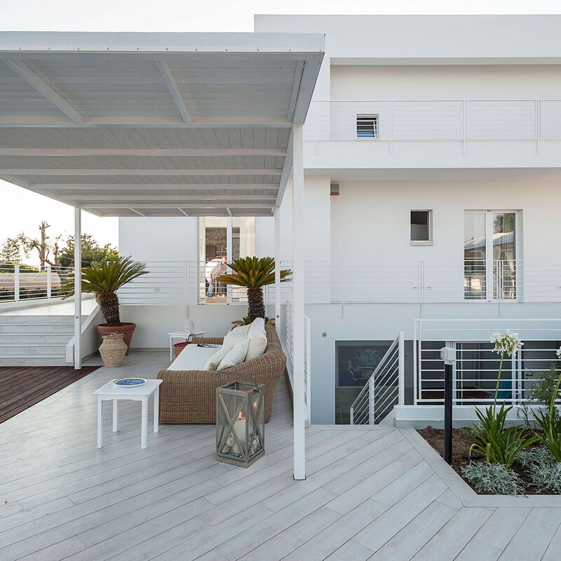 Casa Mareblu - Marina Di Modica, Sicilia: Autumn, Balcony / Terrace / Patio, Building Exterior, Outdoor, Spring, Summer