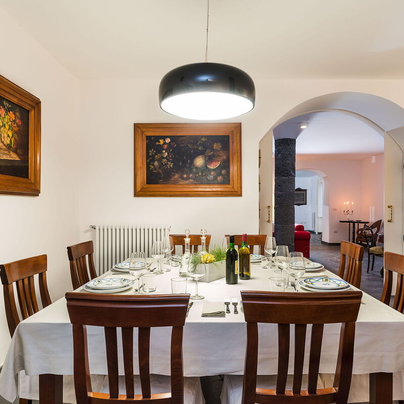 Dimora Vulcano - Castiglione Di Sicilia, Sicilia: Autumn, Dining Room, Spring, Summer