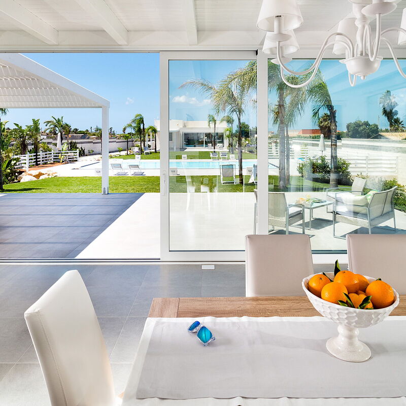 Casa Biancoverde - Marsala, Sicilia: Autumn, Balcony / Terrace / Patio, Dining Room, Pool, Spring, Summer