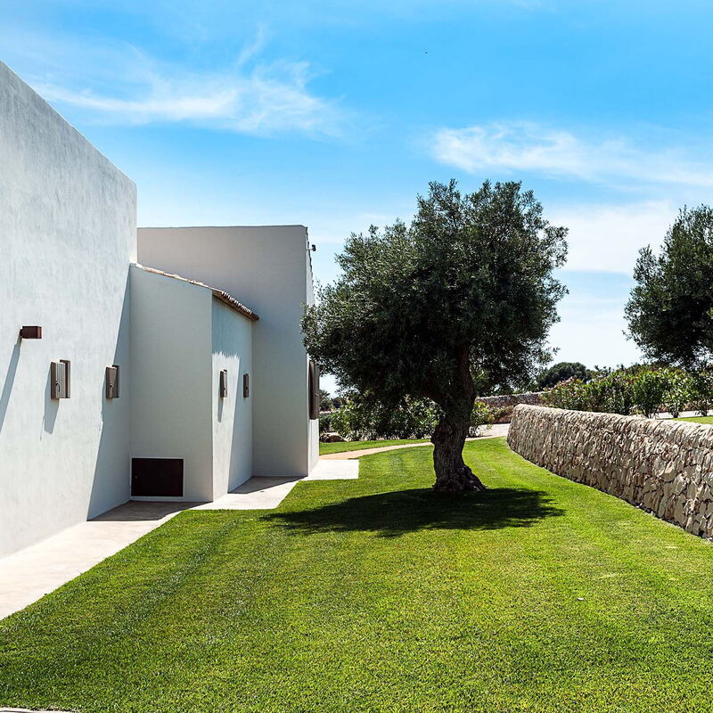 Isolina Bianca - Scicli, Sicilia: Autumn, Building Exterior, Garden, Outdoor, Spring, Summer