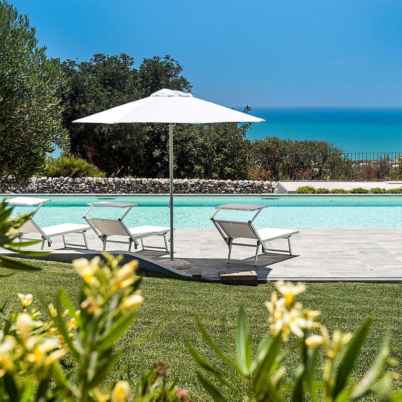 Isolina Bianca - Scicli, Sicilia: Autumn, Balcony / Terrace / Patio, Garden, Pool, Scenic View, Spring, Summer