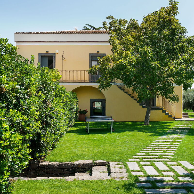 Villa Tranquilla - Randazzo, Sicilia: Autumn, Building Exterior, Garden, Outdoor, Spring, Summer