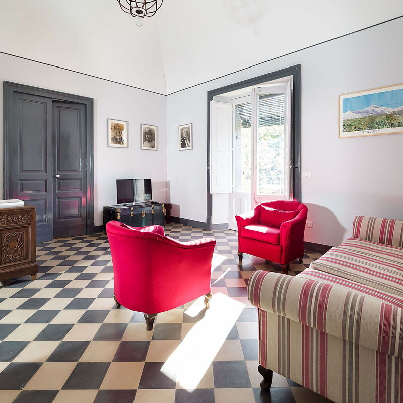 Villa Tranquilla - Randazzo, Sicilia: Autumn, Living Room, Spring, Summer