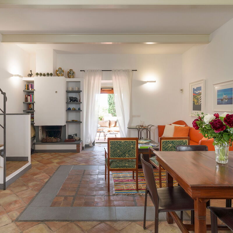 Oasi Verde - Santa Maria La Stella, Sicilia: Autumn, Dining Room, Living Room, Spring, Summer