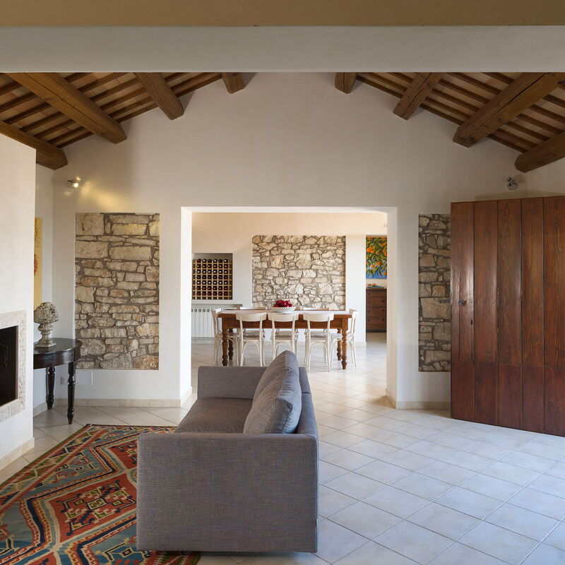 Mirabilia - Tangi, Sicilia: Autumn, Dining Room, Living Room, Spring, Summer