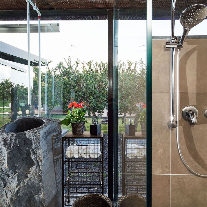 Casa Bedda - Viagrande, Sicilia: Autumn, Bathroom, Outdoor, Spring, Summer