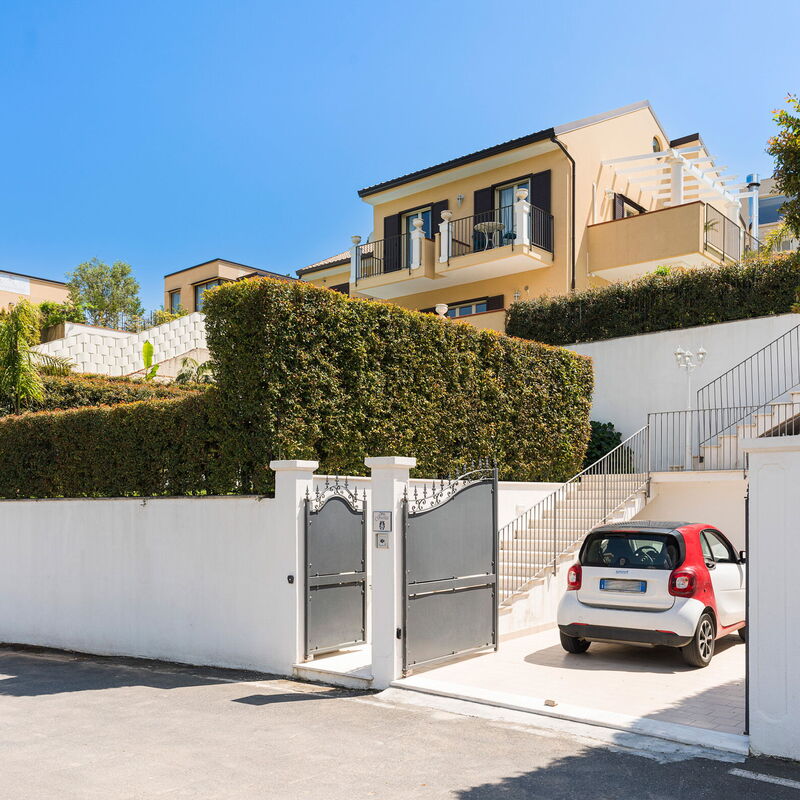 Casamonte - Castelmola, Sicilia: Autumn, Building Exterior, Main Entrance, Outdoor, Spring, Summer