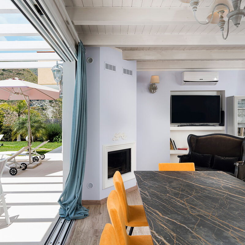 Casamonte - Castelmola, Sicilia: Autumn, Dining Room, Kitchen, Spring, Summer