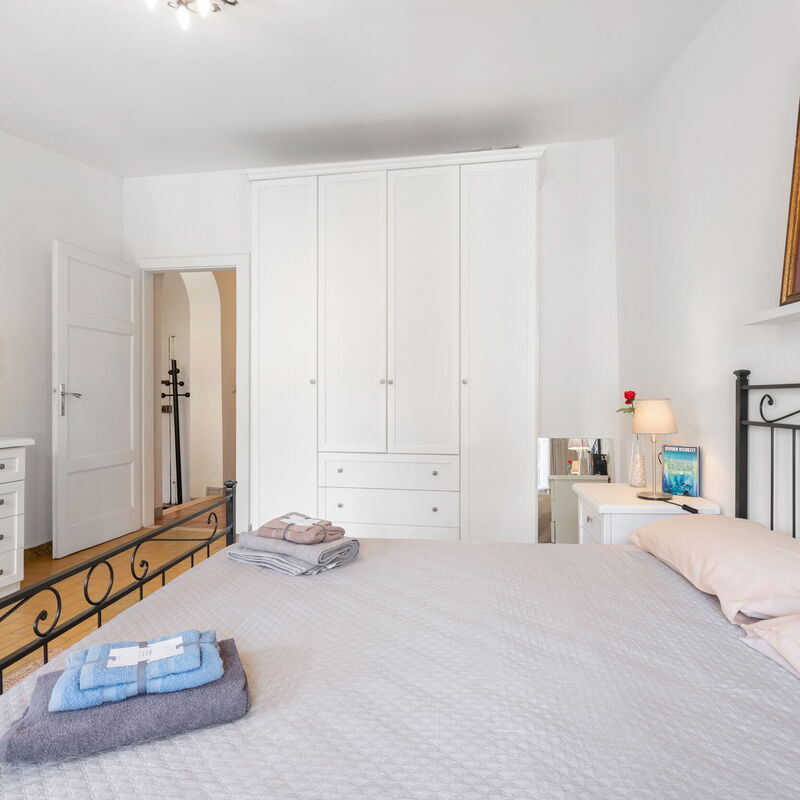 Lucca Old Town Apartment - Lucca, Toscana: Autumn, Spring, Summer