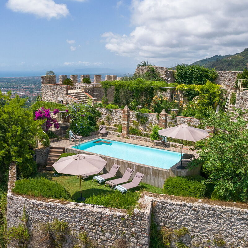 Villa Maestosa - Camaiore, Toscana: Autumn, Balcony / Terrace / Patio, Building Exterior, Garden, Outdoor, Pool, Scenic View, Spring, Summer